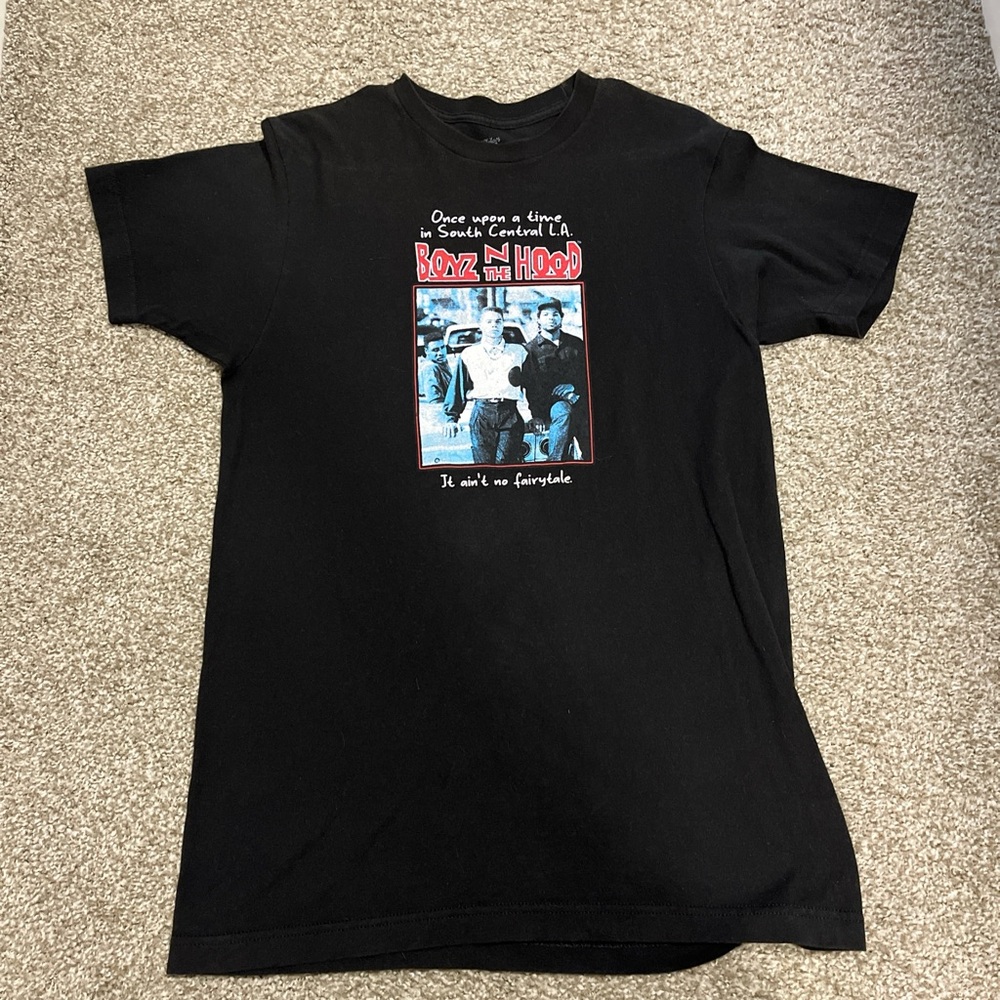 Men’s boyz n the hood graphic tee